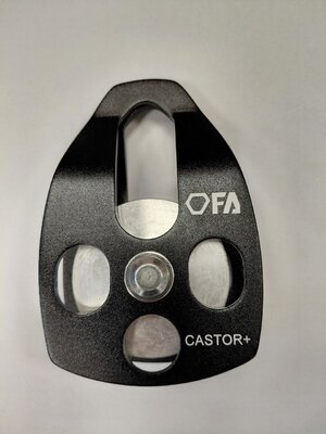 Блок-ролик First Ascent Castor Plus