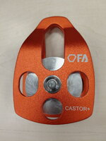 Блок-ролик First Ascent Castor Plus