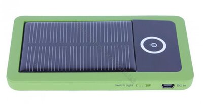 Сонячний зарядний пристрій Powertec PT 3300S
